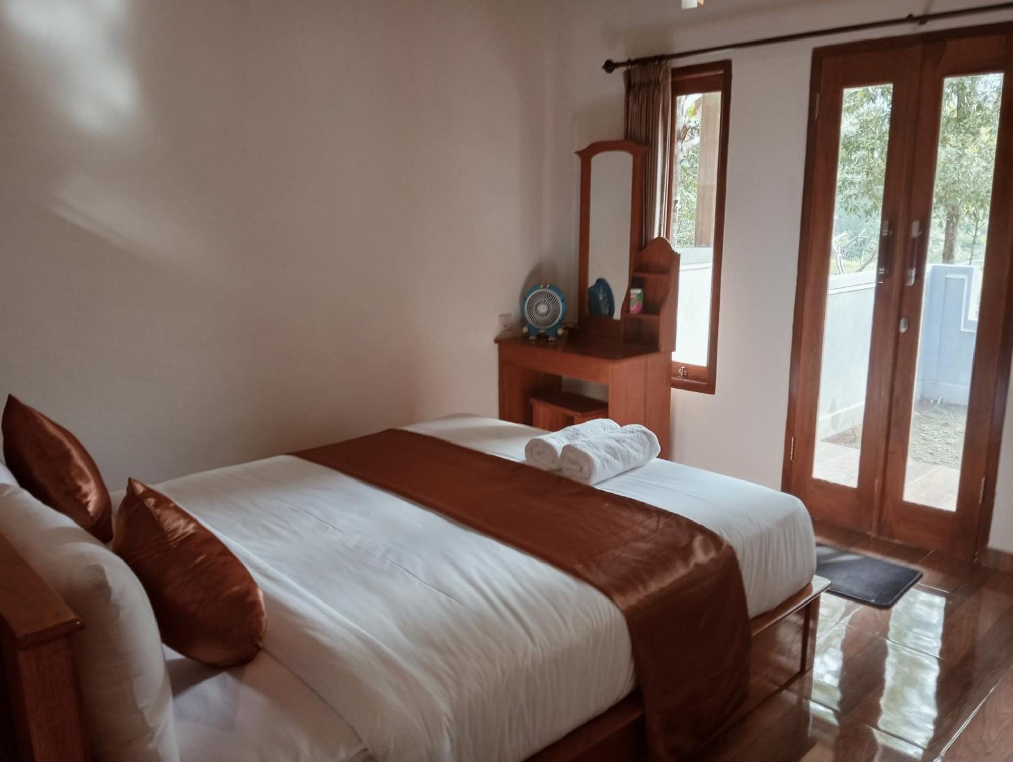 Jepun Homestay Lemukih Singaraja Eksteriør billede