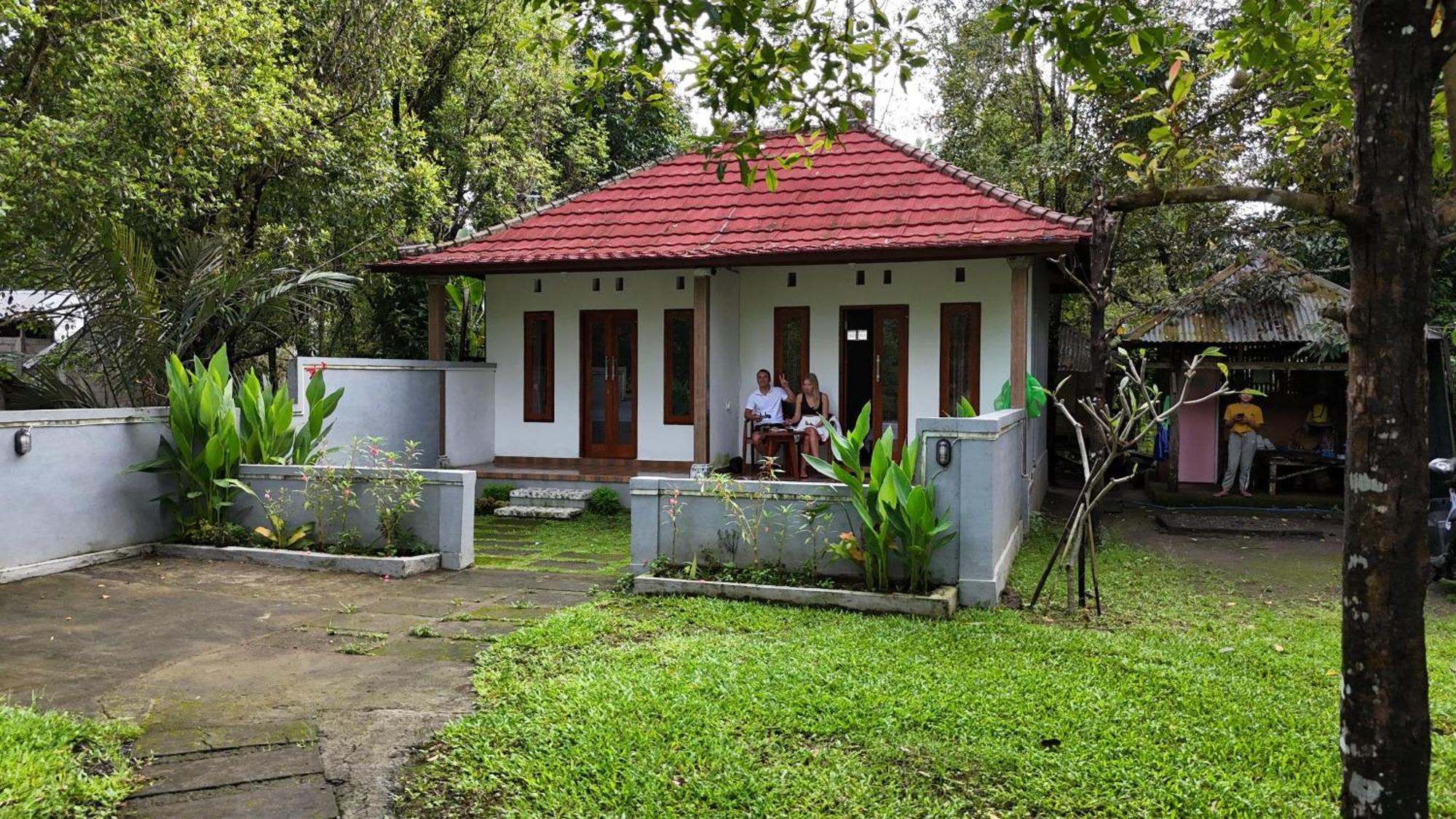 Jepun Homestay Lemukih Singaraja Eksteriør billede